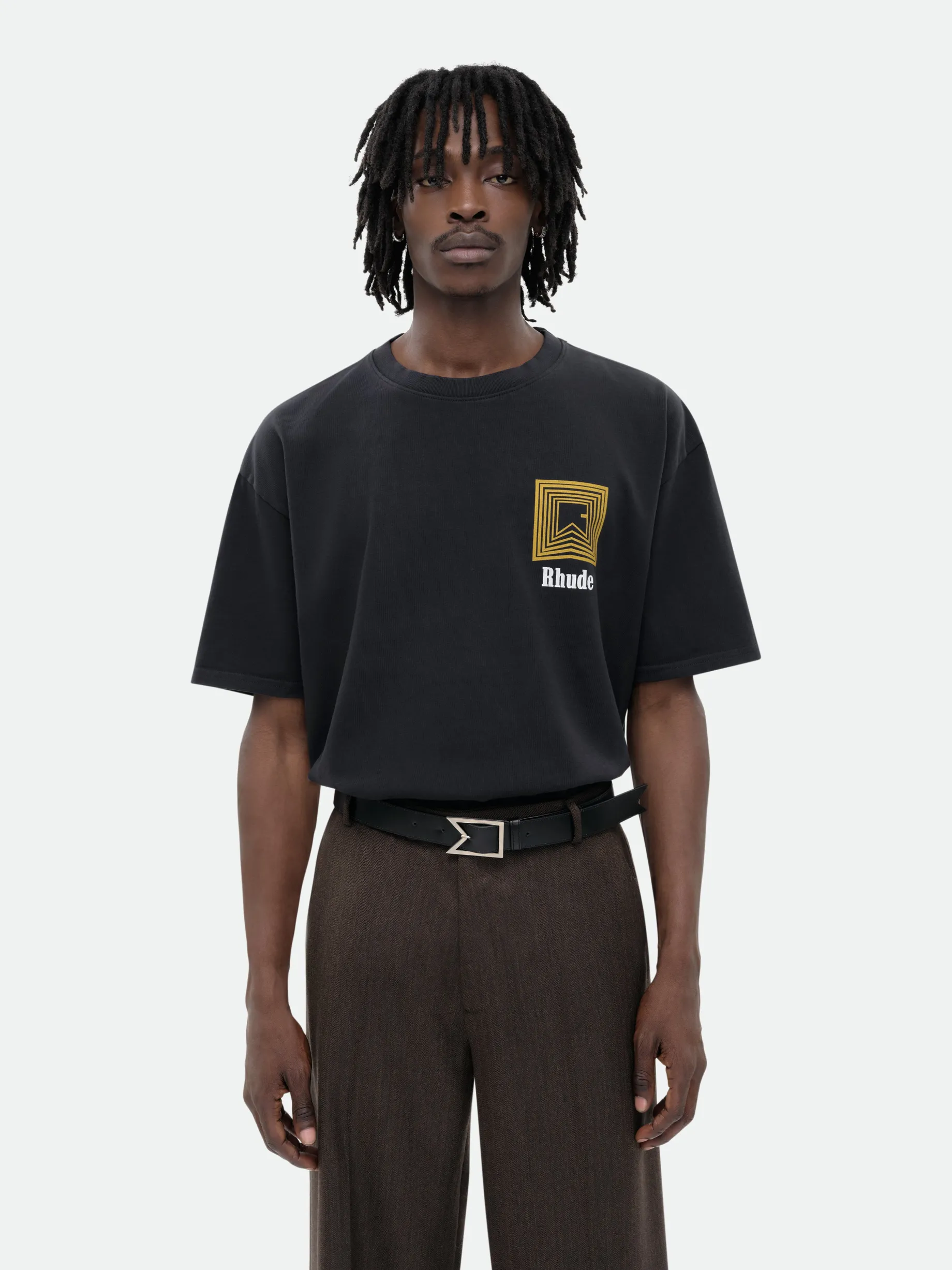 CHEVRON LOGO REPEAT TEE