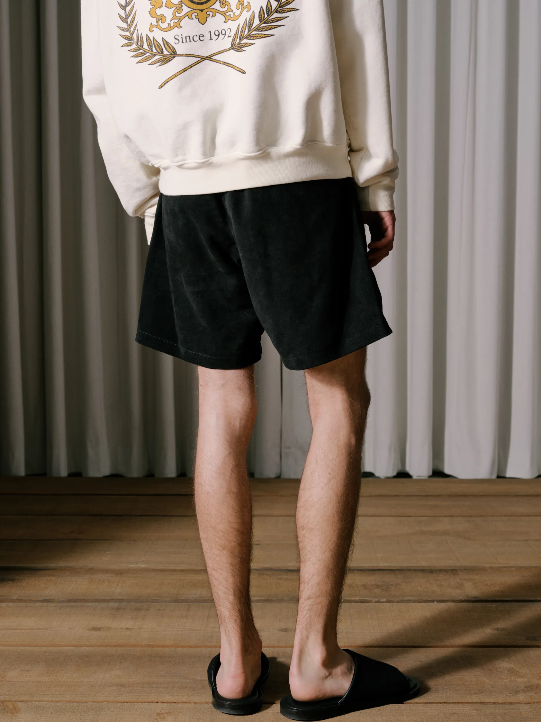 LEATHER SHORTS