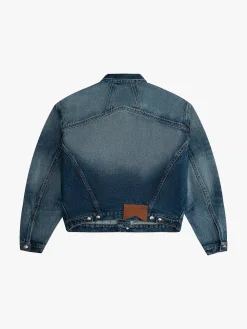 OVERSIZED DENIM TRUCKER JACKET
