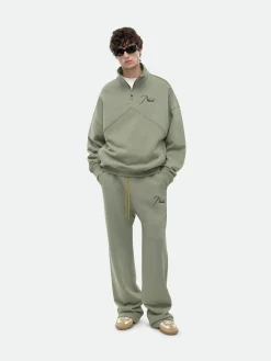 QUARTER ZIP
