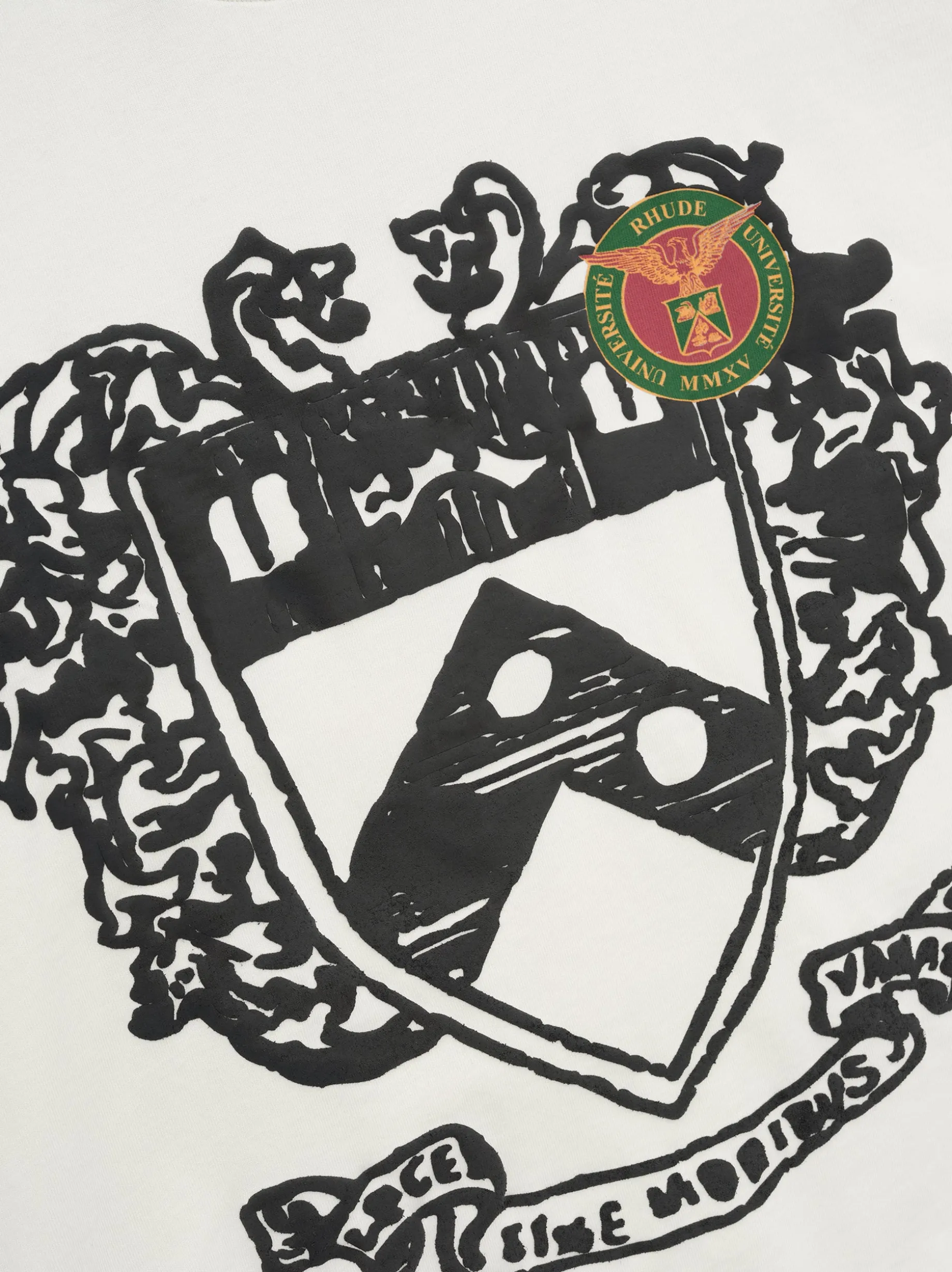 RUNWAY CREST TEE