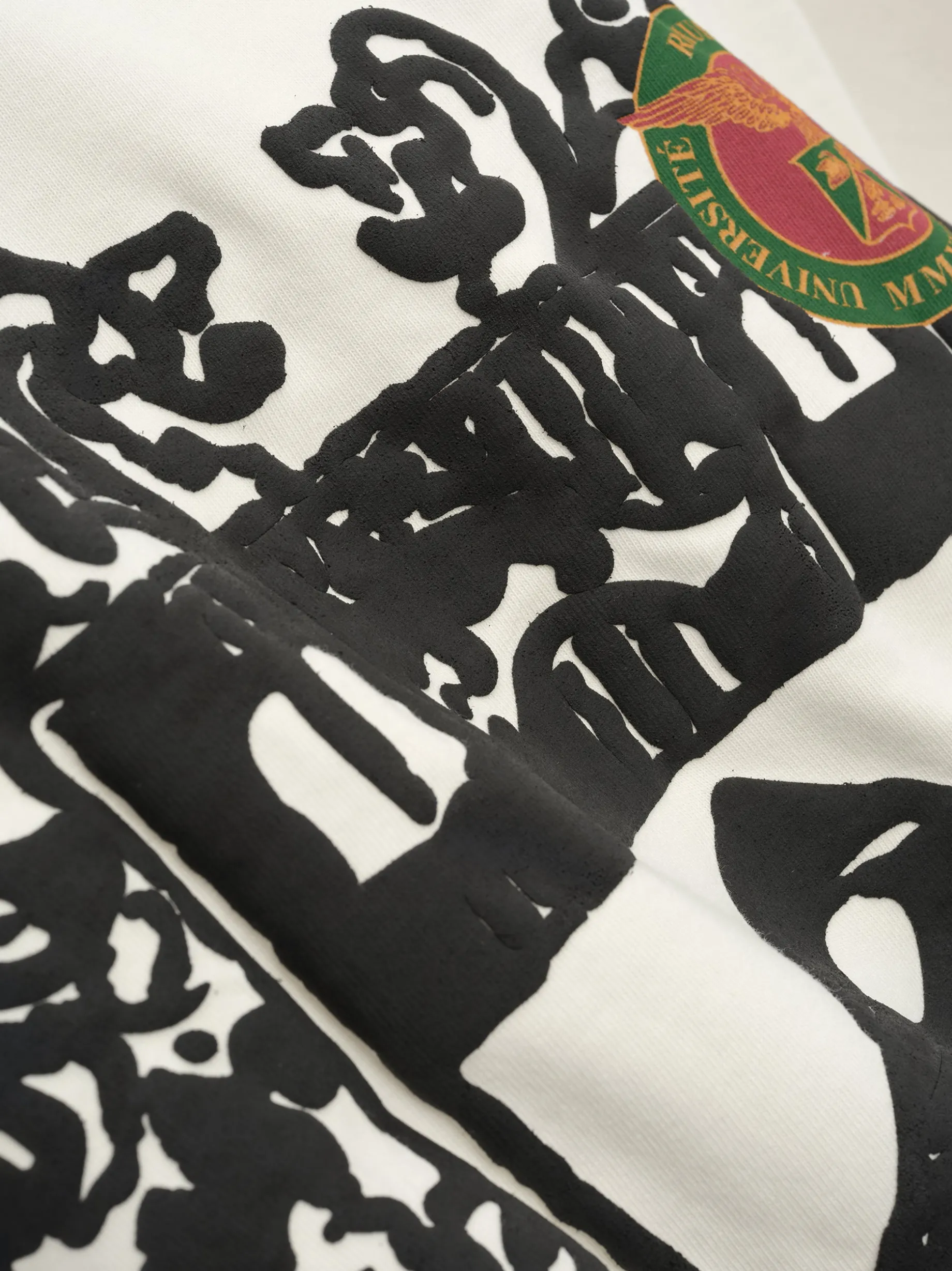 RUNWAY CREST TEE
